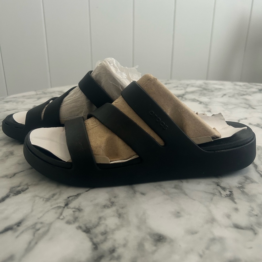 CROCS Black Chunky Platform Sandals
